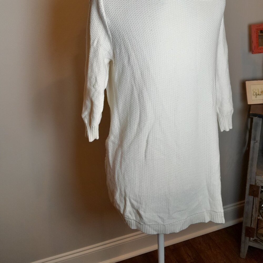 EUC White House Black Market Cable Knit Sweater SO SOFT! - Picture 6 of 7